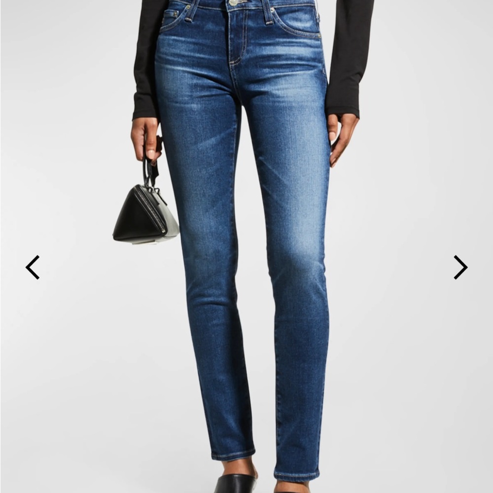 AG
Prima Mid Rise Cropped Cigarette Jeans size 29